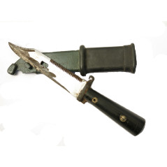 Knives  Viet cong ref Vn 255   Vietnam war