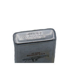 Zippo original de 1974 gravé  bateau USS Decatur US Vietnam   ref 80                               