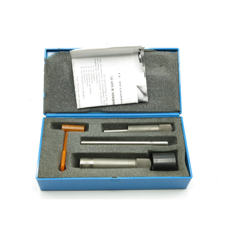 Outil de rechargement manuel calibre 8 x 60 S