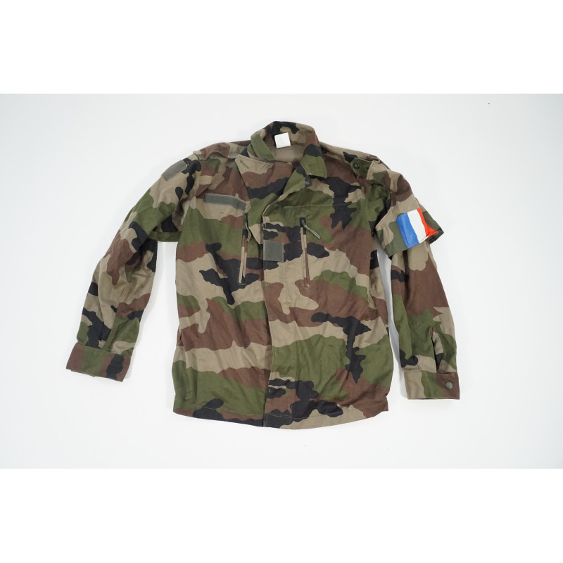 Veste F2 camouflage CCE de 1998 104M avec son brassard