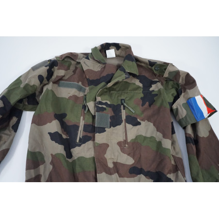 Veste F2 camouflage CCE de 1998 104M avec son brassard