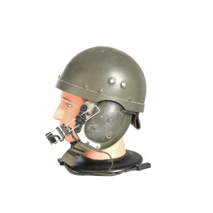 Casque tankiste France 1970 ref ca 58  box 600