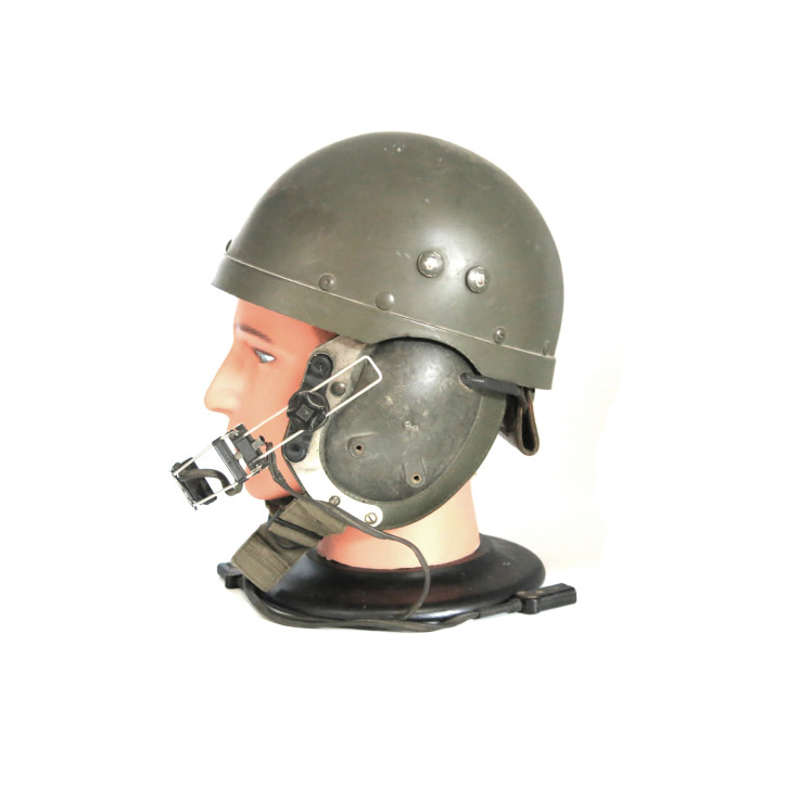 Casque tankiste France 1970 ref ca 58  box 600
