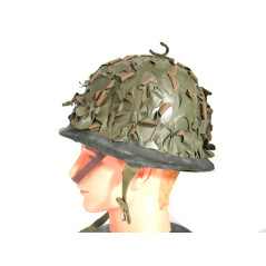Casque Francais daté 1966 avec camo ref 411 box 600