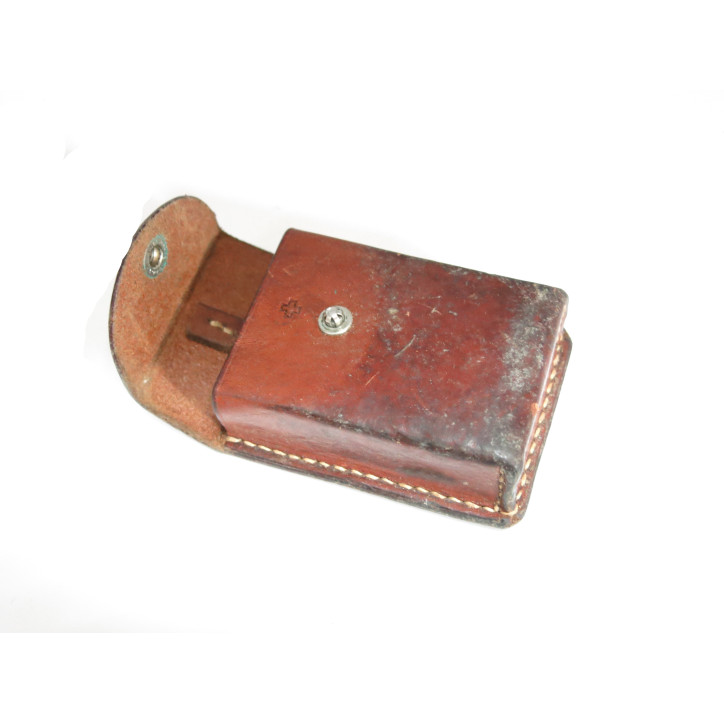 Porte boussole cuir modele artillerie Suisse box 205