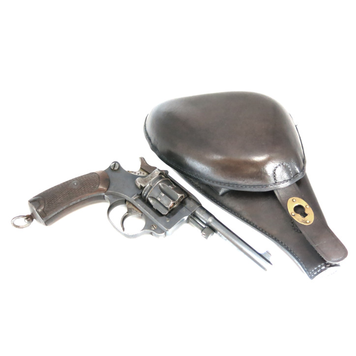 Superbe etui cuir pour revolver 1892 jambon couleur noire