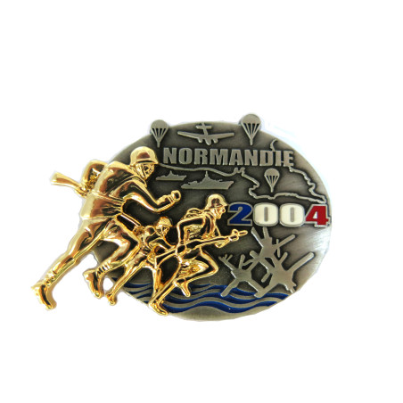 Insigne commemoratif Normandie  2004 ref bo 206