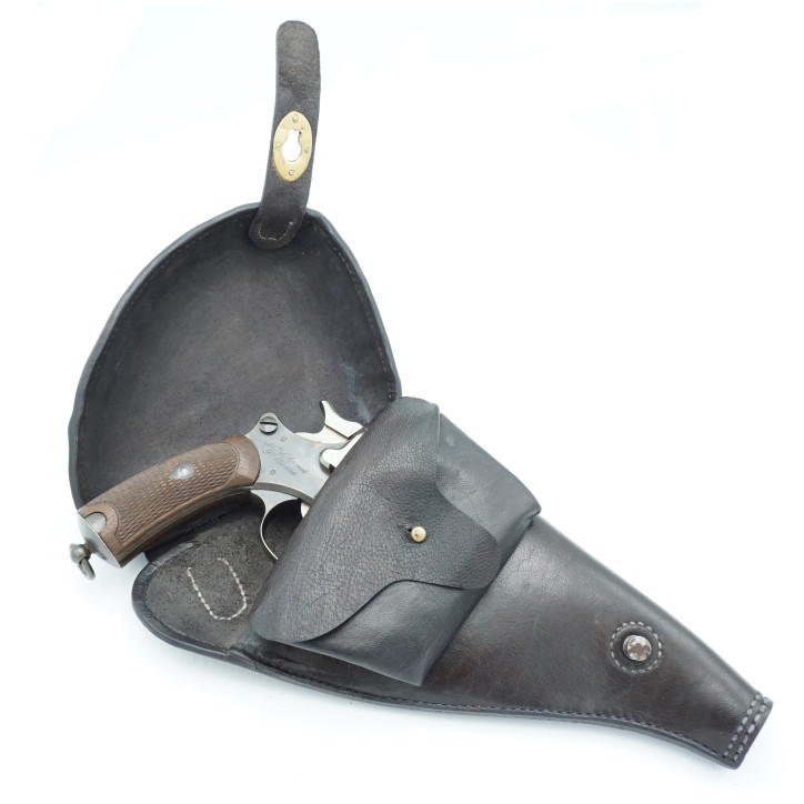 Superbe etui cuir pour revolver 1892 jambon couleur noire