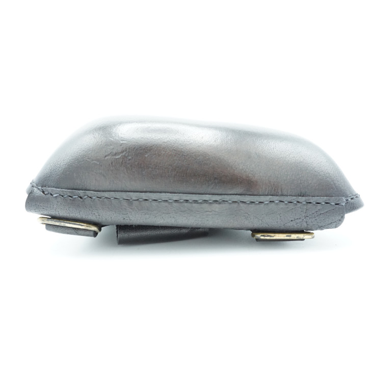 Superbe etui cuir pour revolver 1892 jambon couleur noire