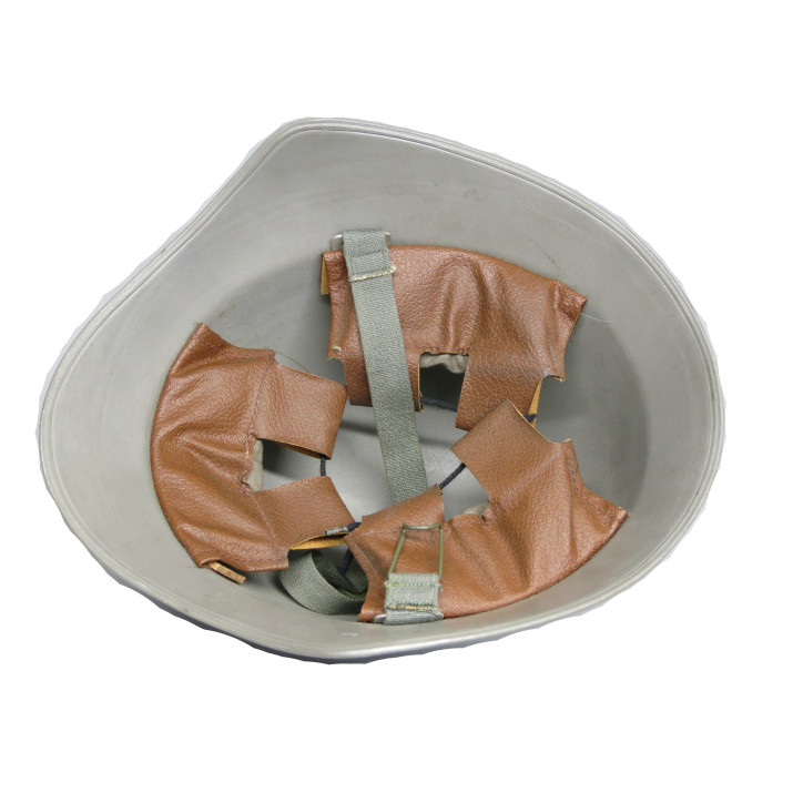 Casque Suisse aluminium protection civile   ref ca 522
