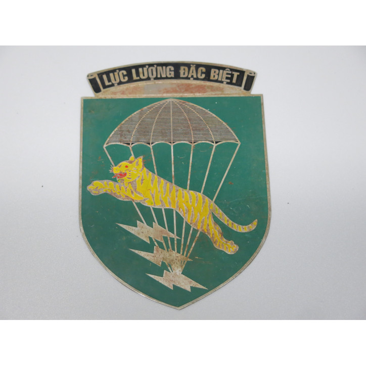 Plaque Airborne ranger originale  ARVN Vietnam Luc Luong Dac Niet  ref 28   box 211