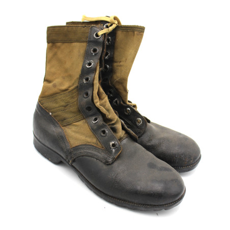 Jungle boots originales taille 7R Bata 