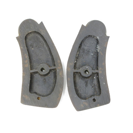 Paire de plaquettes de crosse bakélite revolver Smith et Wesson Réf 12 box 216
