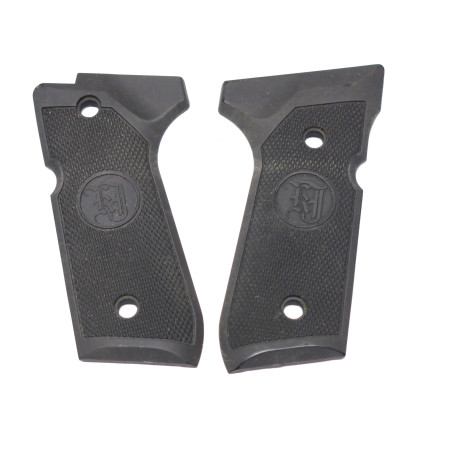 Plaquettes bois  de crosse pistolet Beretta 92 ref cr56 box 217 