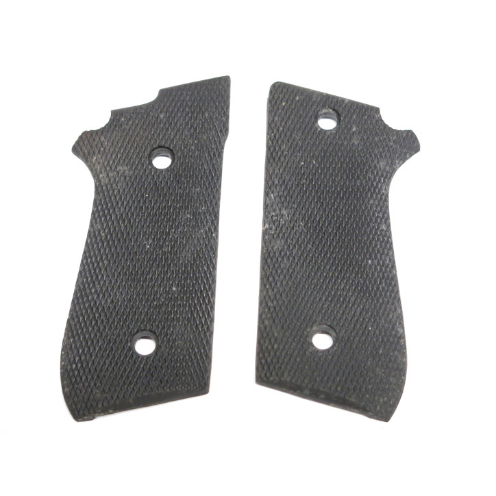 Plaquettes de crosse Pistolet Taurus 99 ref 14 box 217 