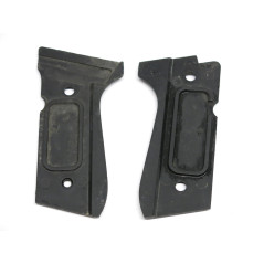 Plaquettes bois  de crosse pistolet Beretta 92 ref cr98  box 217 