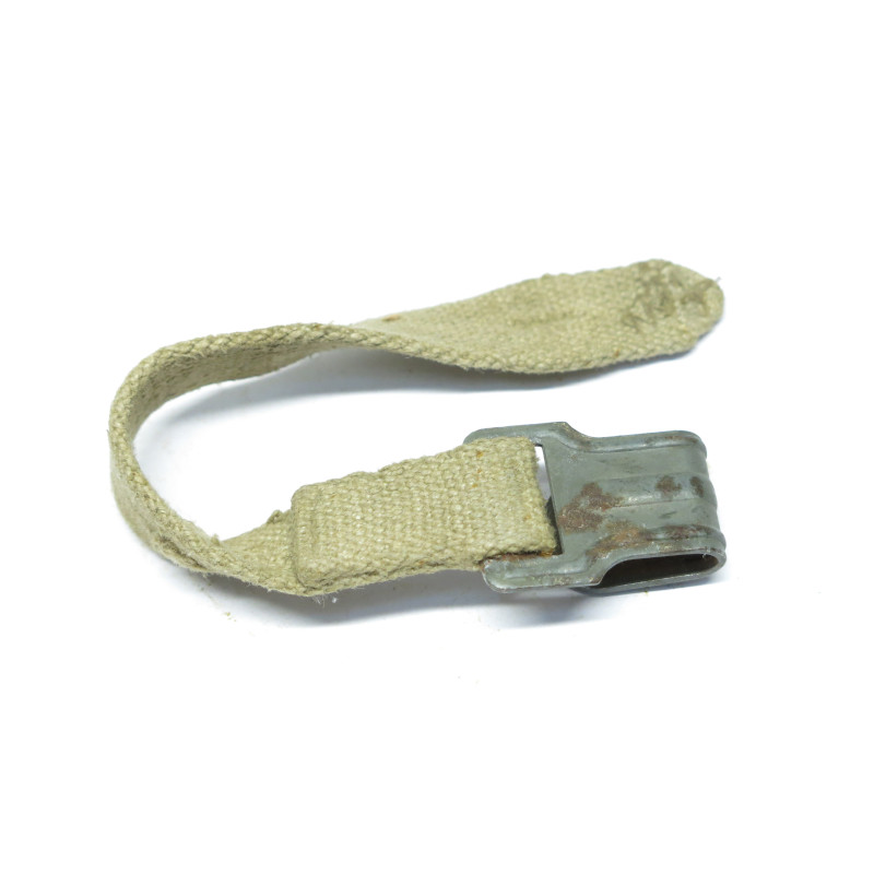 Petite sangle originale de masque a gaz Allemand ww2  ref 88  box 220