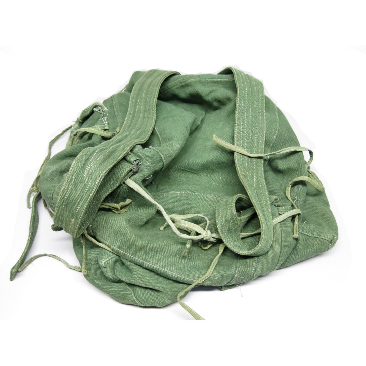 Sac a dos Viet cong Nord Vietnam ref vn 258