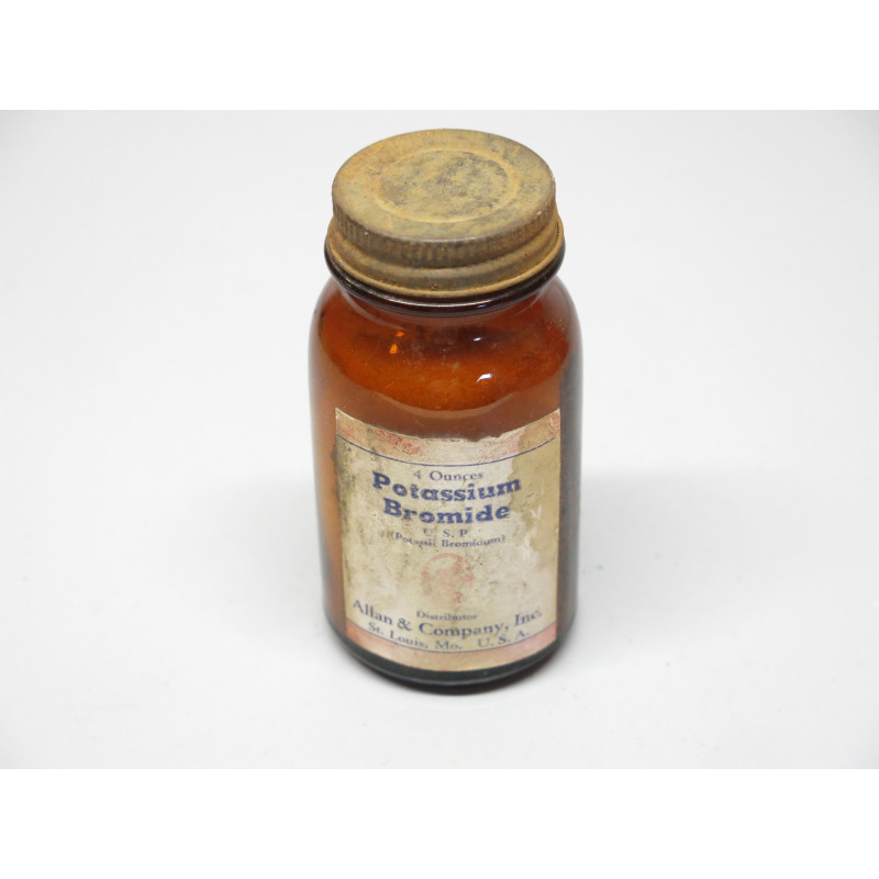 Pot en verre potassium Bromide US ww2 ref 60 box 221 