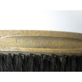 Brosse US ww2 ref box 221  
