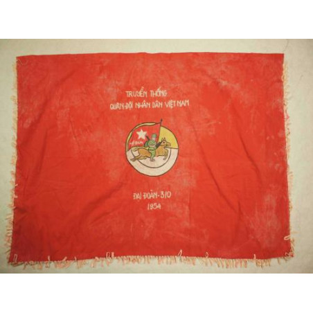 Drapeau nord Vietnam ref un 114