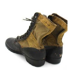 Jungle boots originales taille 7W WELLCO semelle vibram datée 1966
