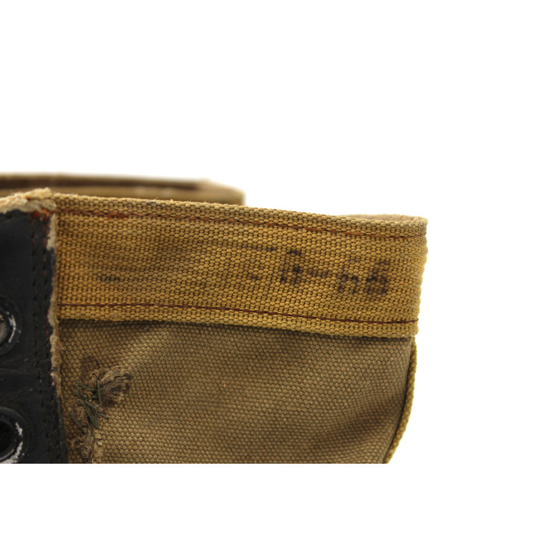 Jungle boots originales taille 7W WELLCO semelle vibram datée 1966