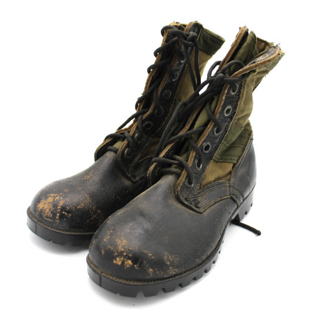 Jungle boots originales taille 7 Star 105 avec semelle VIBRAM avec tampon 105