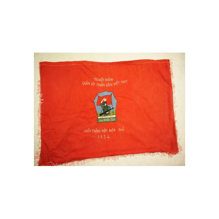 Drapeau Viet cong  ref 110