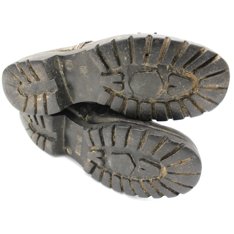 Jungle boots originales taille 7W HI-PALS avec semelle VIBRAM