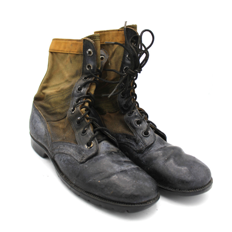Jungle boots originales taille 8XN C.I.C. avec semelle VIBRAM