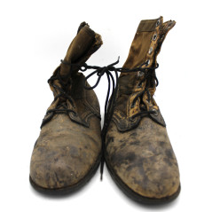 Jungle boots originales taille 8W BATA jus terrain avec semelle VIBRAM