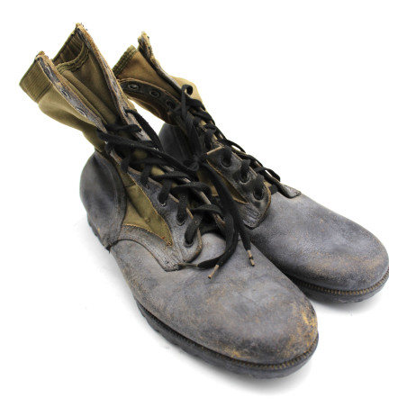 Jungle boots originales taille 13R BATA avec semelle VIBRAM