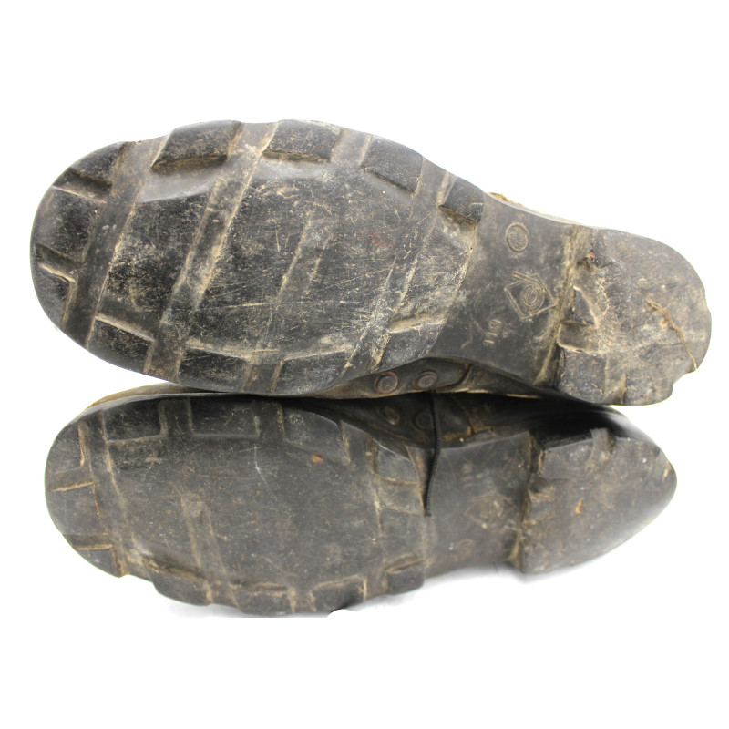 Jungle boots originales taille 11W eJ semelle type PANAMA marquée BAUR