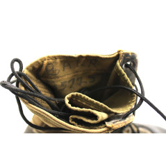 Jungle boots originales taille 11W eJ semelle type PANAMA marquée BAUR