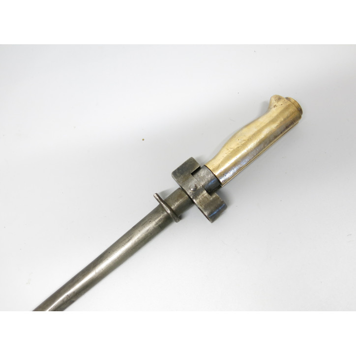 Baïonnette originale modele 1915  du fusil Lebel avec fourreau numero 3344