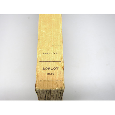 Livre La Race en Français édition originale 1939 