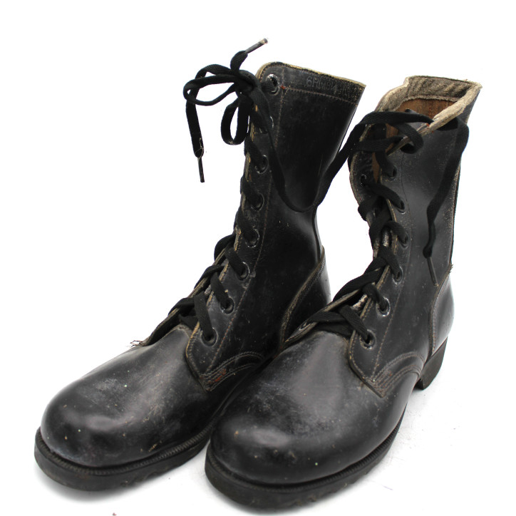 Bottes de combat originale US Vietnam datée 1969 taille 6R