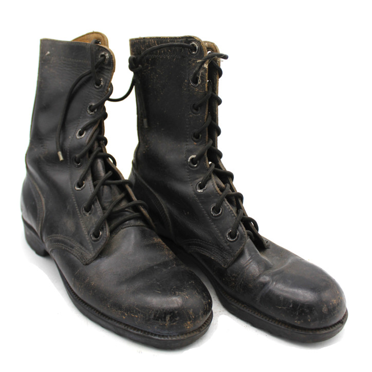 Bottes de combat originale US Vietnam taille 5R datée 1973