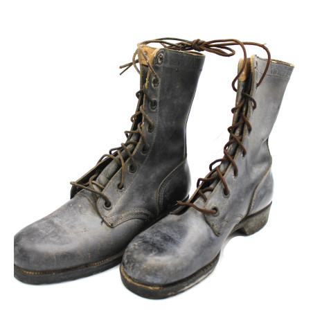 Bottes de combat originale US Vietnam taille 4R datée 1973
