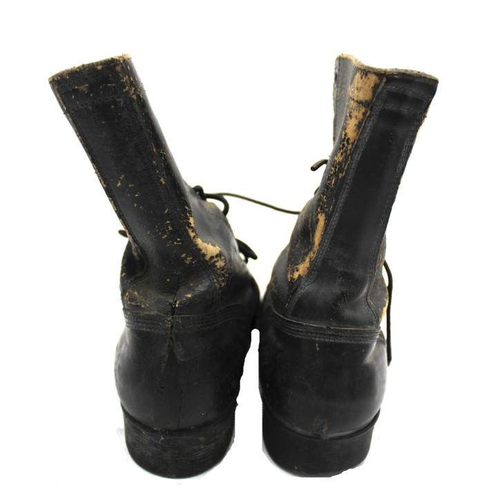 Bottes de combat originale US Vietnam taille 4W datée 1972