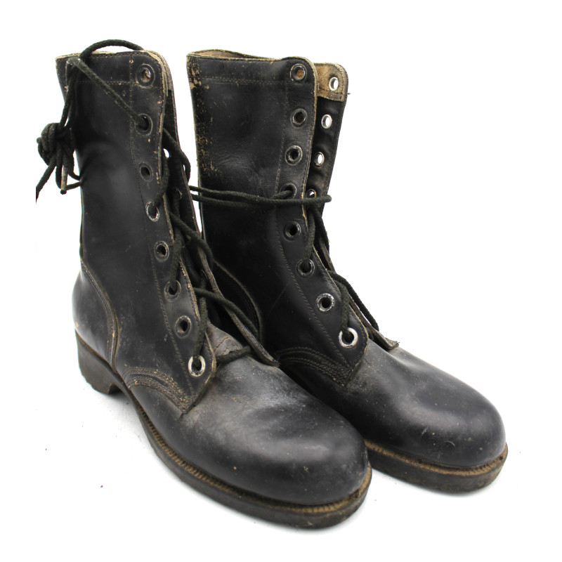 Bottes de combat originale US Vietnam taille 4R datée 1975