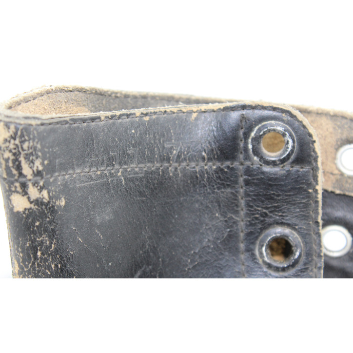 Bottes de combat originale US Vietnam taille 4R datée 1975