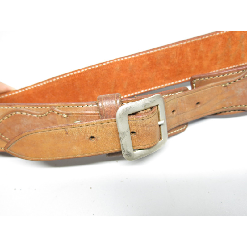 Ceinturon cartouchiere en cuir type Western  ref ce 477
