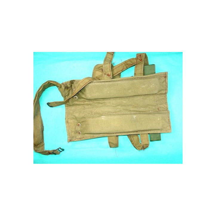 Porte radio Viet cong