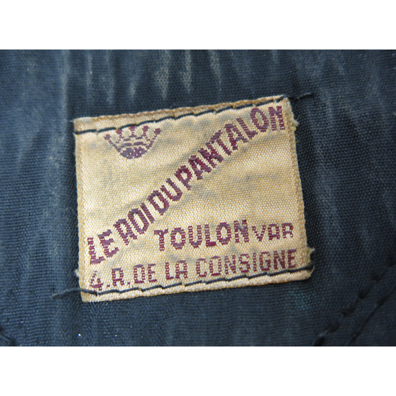 Casquette marine periode Indo ref ca 147