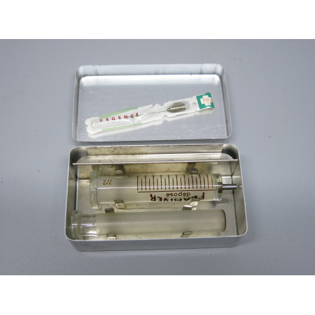 Seringue FLAMIVER 1958 armée Française ref 99