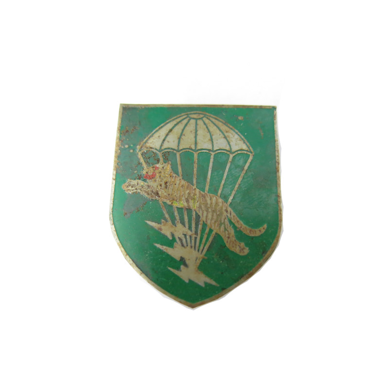 Insigne métal TIGER Para US Vietnam ref 120