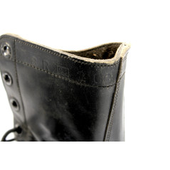 Bottes de combat originale US Vietnam taille 8R datée 1969