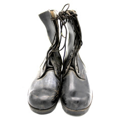 Bottes de combat originales US Vietnam taille 7-1/2R datée 1972